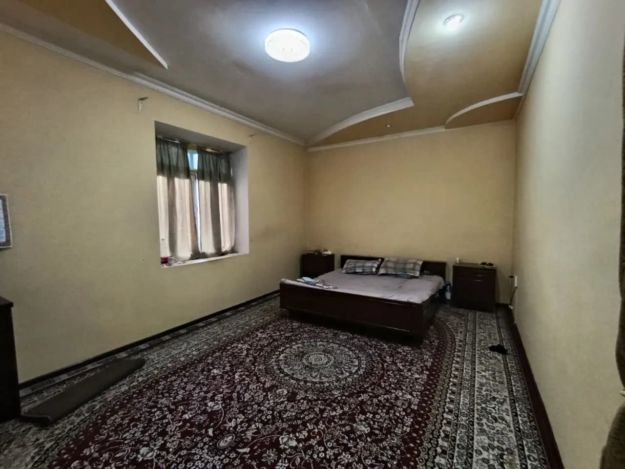 Ҳовли сотилади — 5