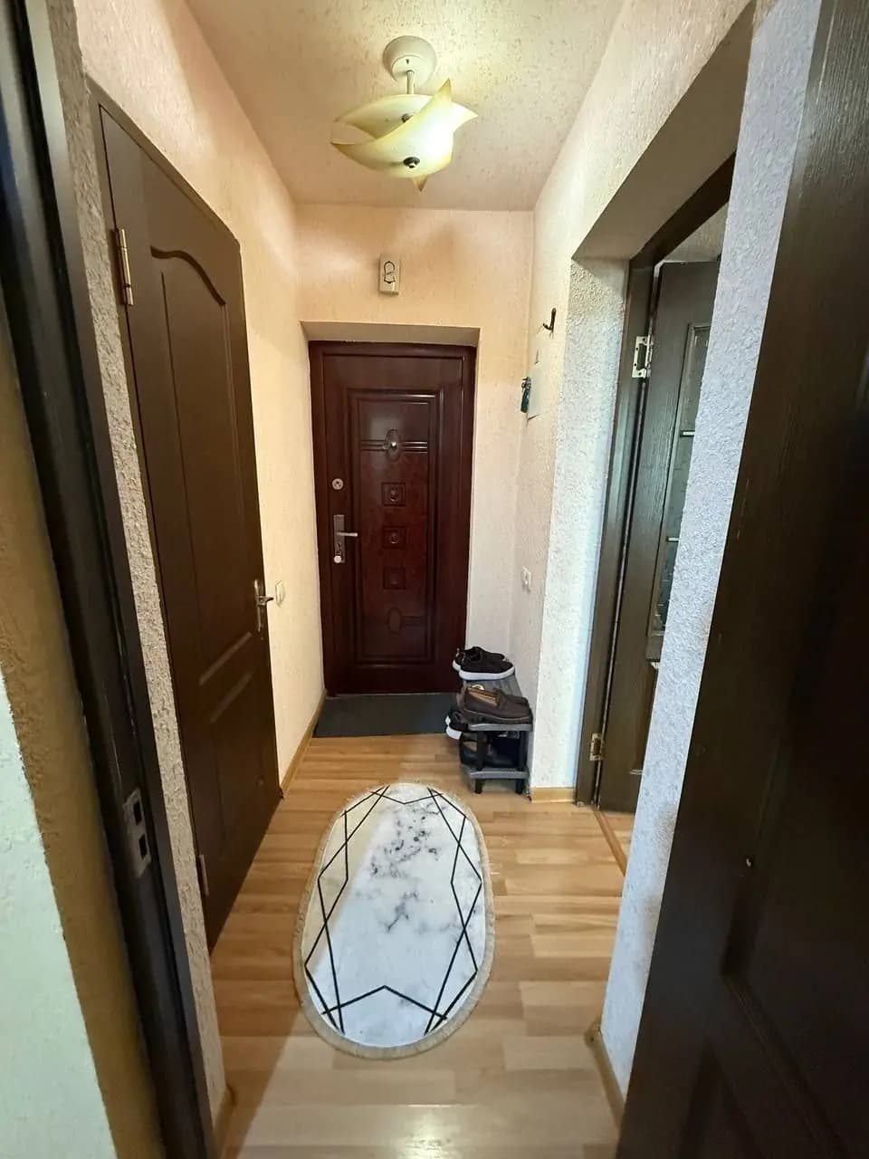 Продаётся квартира Октепа Гулхани 1/3/4. Ориентир: РОВД. — 2