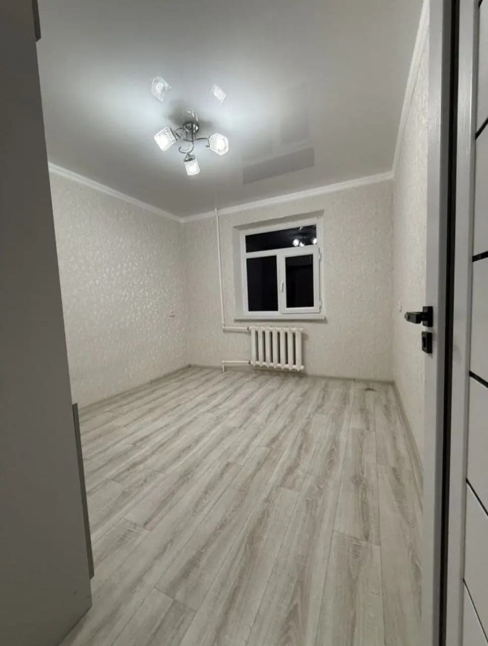 Чиланзар Мукими 4/4/5 Кирпичный дом 76,5m2 — 3