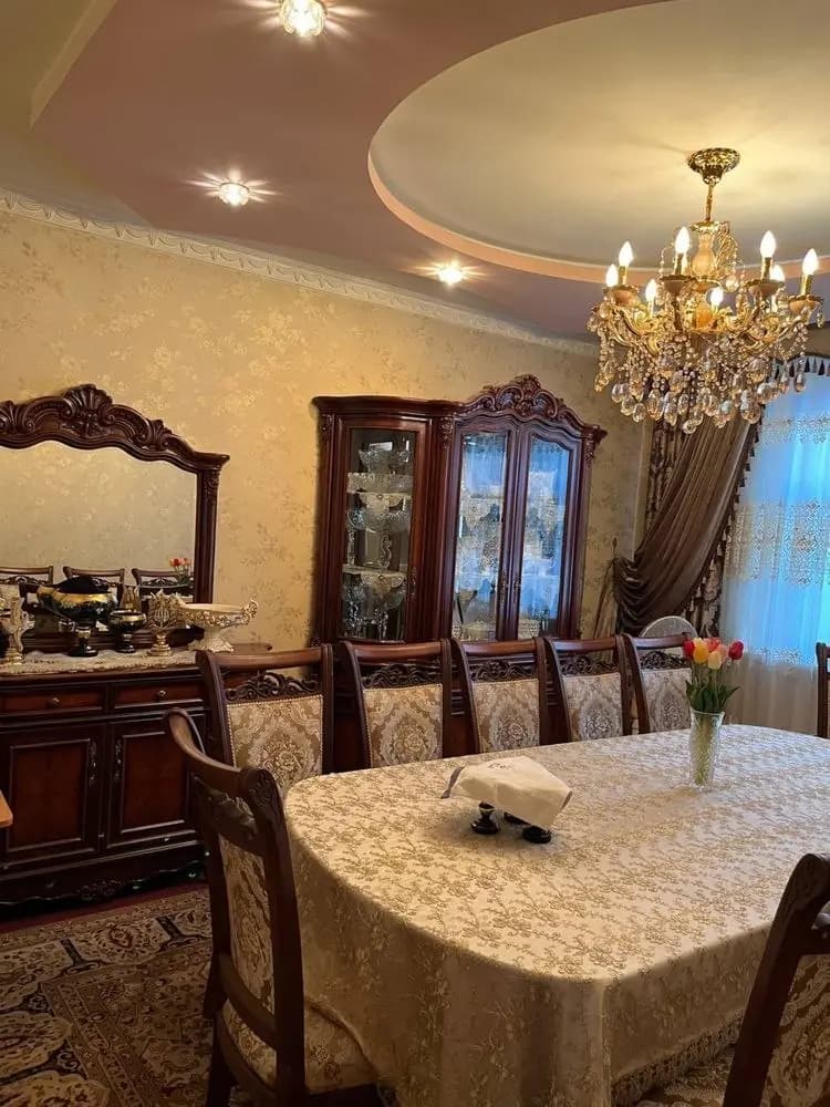 V5767 ПРОДАЕТСЯ 4/4/9 на: Себзор 17/18 — 1