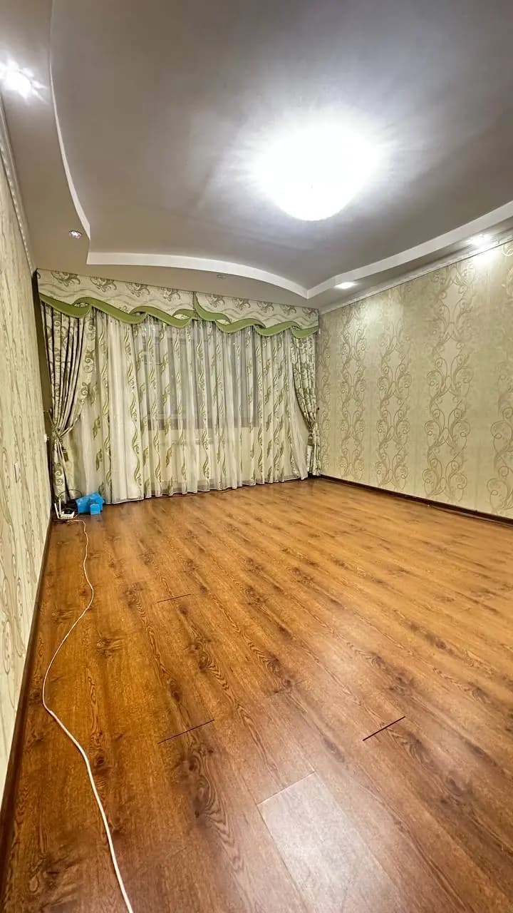 Чиланзар 8 4/2/9 Ориентир: ЗАГС Площадь: 110 м² — 2