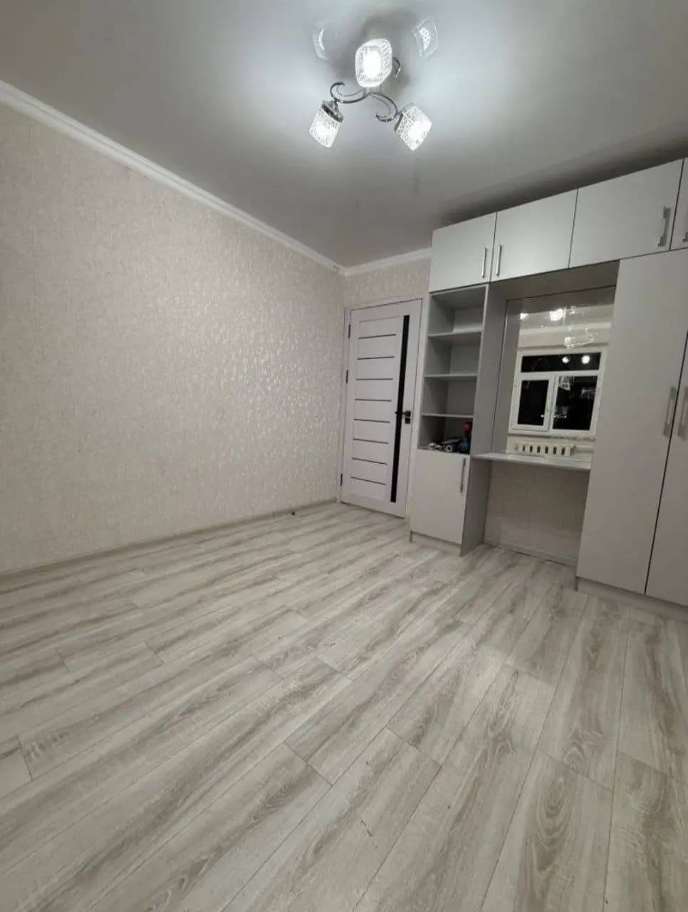 Чиланзар Мукими 4/4/5 Кирпичный дом 76,5m2 — 4