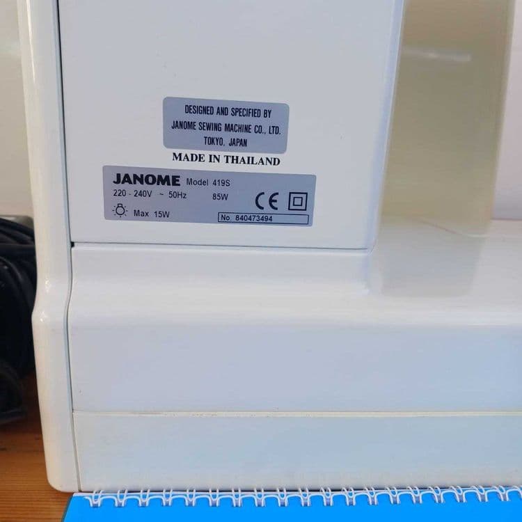 Janome 419S(Япония). Год гарантии/Металл/Комплект. — 15