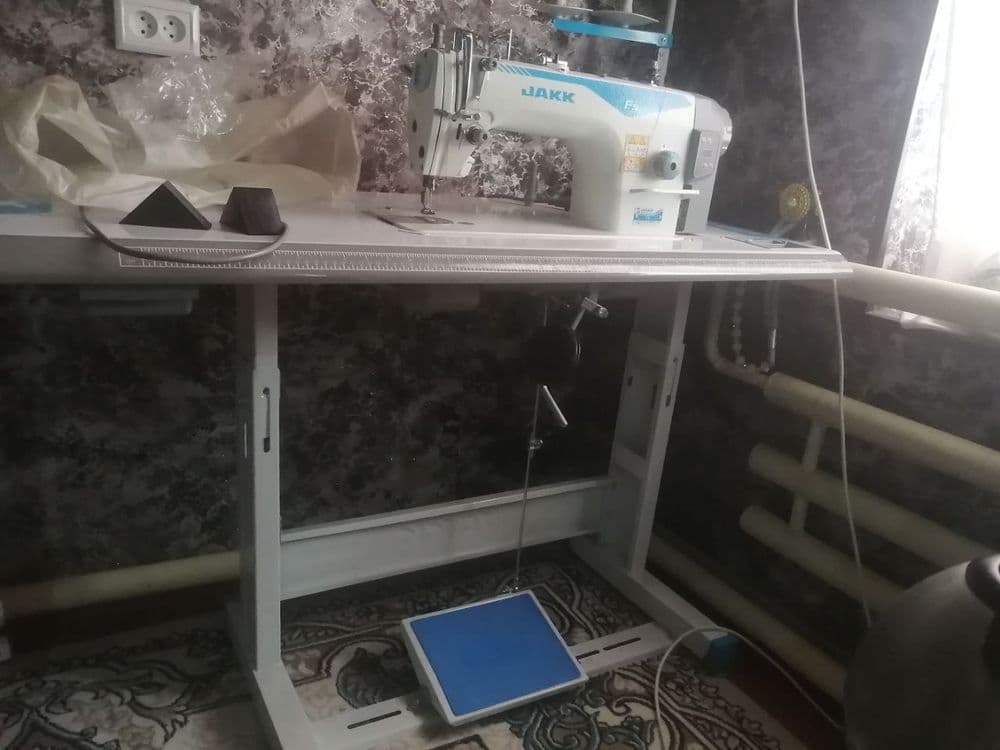 JAKK tikuv mashinasi F5 srochni sotiladi — 4