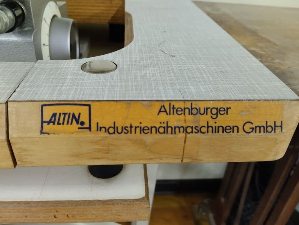 5ipli overlok Altin — 10