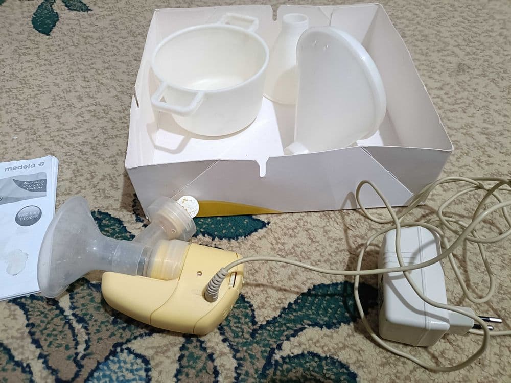 Электрический молокоотсос модель Medela Mini Electric — 1