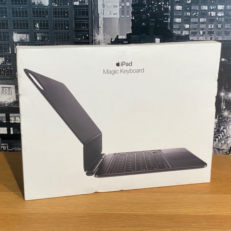 Новый Magic Keyboard Apple IPad Pro 11 M4 • Чехлы • — 9