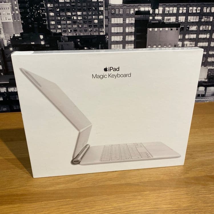 Новый Magic Keyboard Apple IPad Pro 11 M4 • Чехлы • — 10