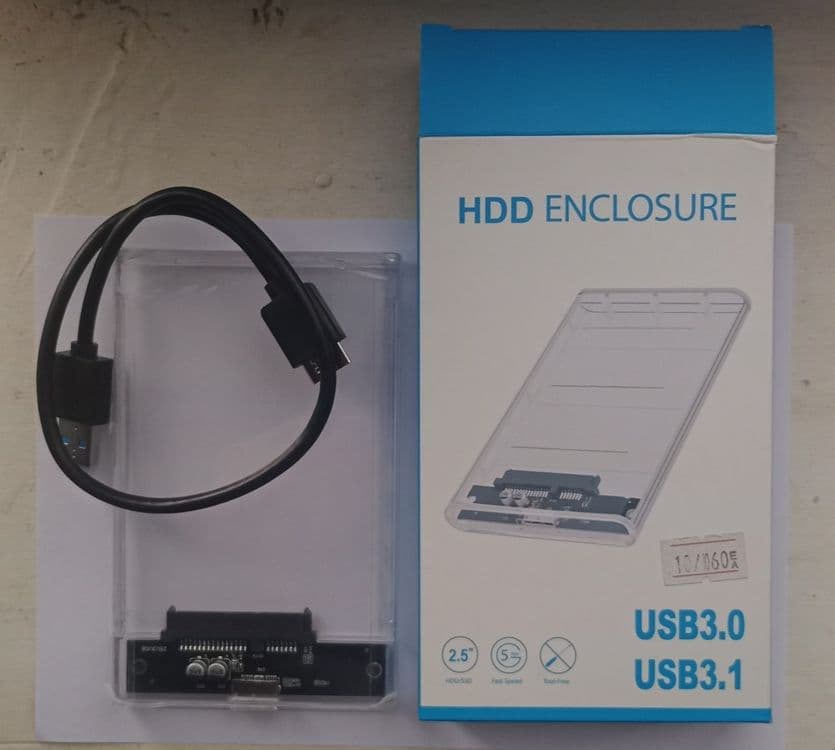 HDD enclosure. Noutbuk disk USB — 1