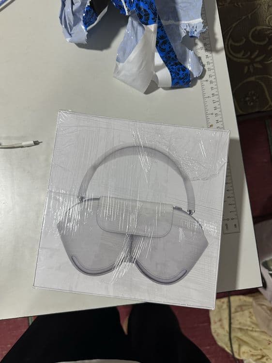 Air pods max. — 2
