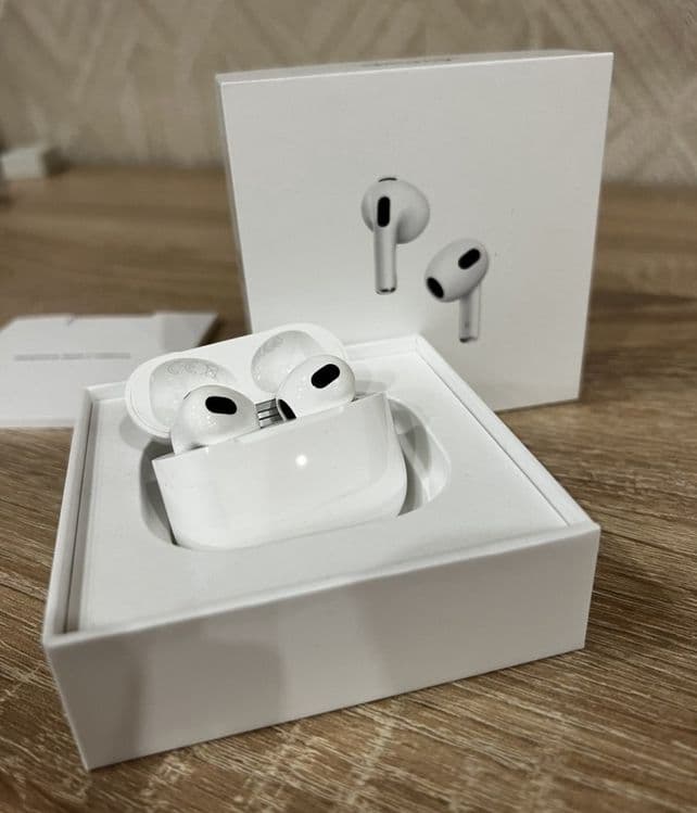 AirPods 3 – Premium — 2