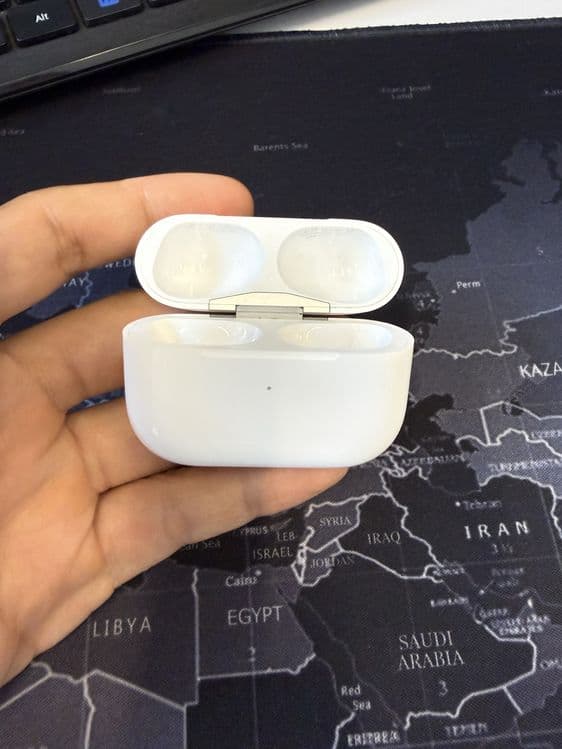 Продам кейс от airpods pro 2 — 4