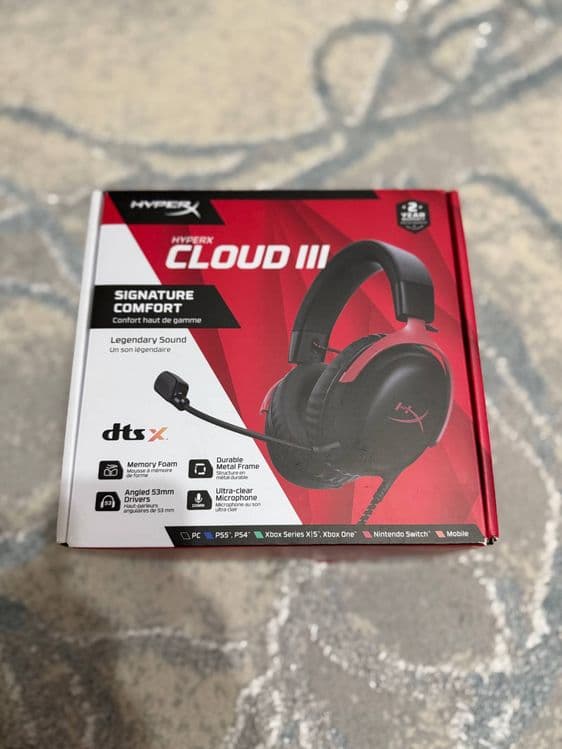 HyperX Cloud III — 1