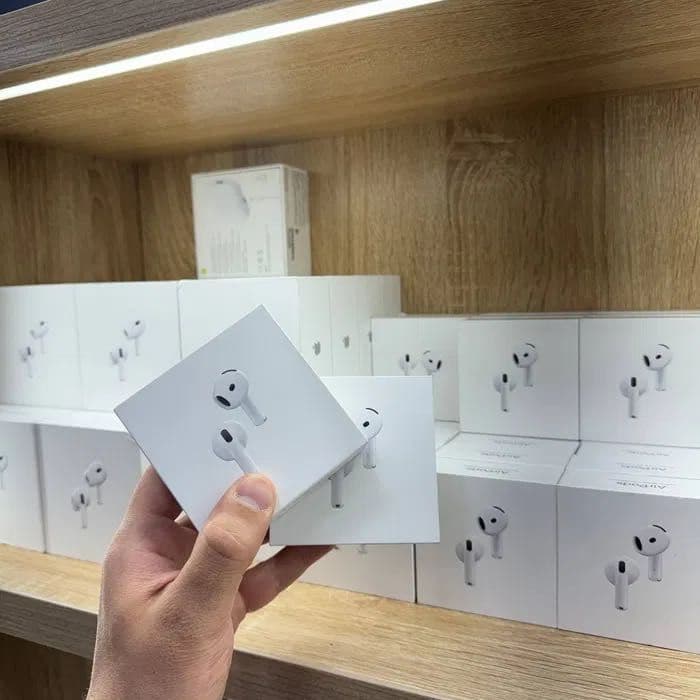 AirPods 4 • Максимальный комфорт и идеальный звук — 2