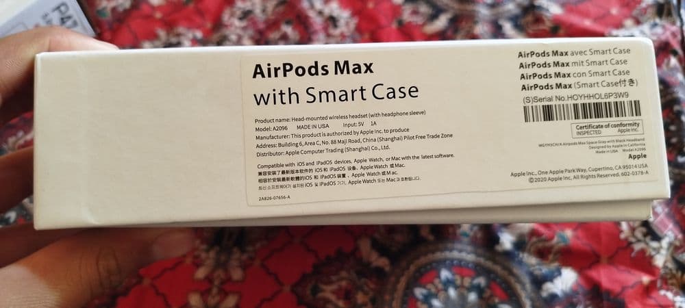 AirPods Max      yangi xech qayeriga xech narsa boʻlmagan — 2