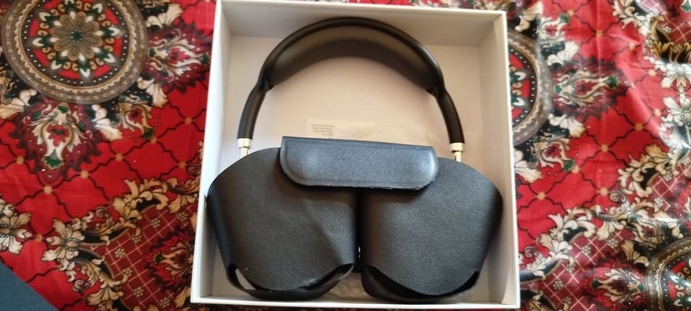 AirPods Max      yangi xech qayeriga xech narsa boʻlmagan — 3