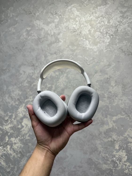 Airpods Max generation 1 — 5