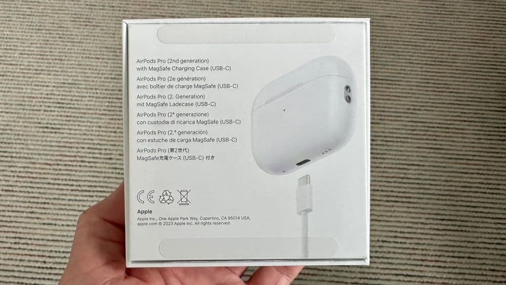 Airpods Pro 2 (Type  C) New — 8