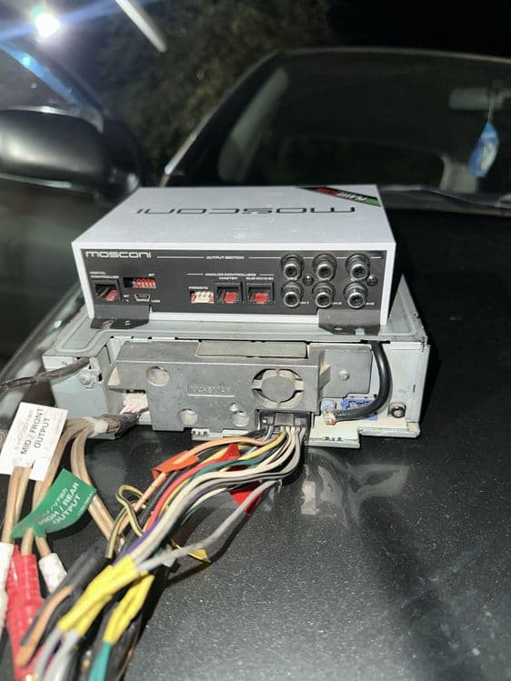 Магнитофон для автомобиля Pioneer 88 и процессор Masconi — 8