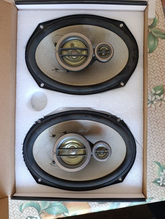Kalonka sotiladi kenwood 718 vetnam — 1