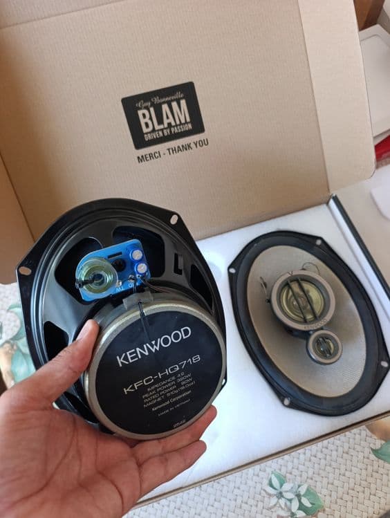 Kalonka sotiladi kenwood 718 vetnam — 2