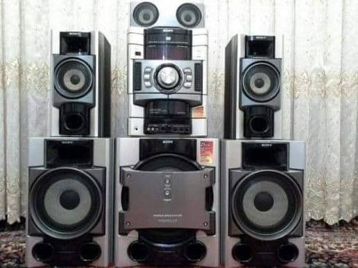 Музикалный центр Sony mhc gn 1100d мошный высокий звук — 3