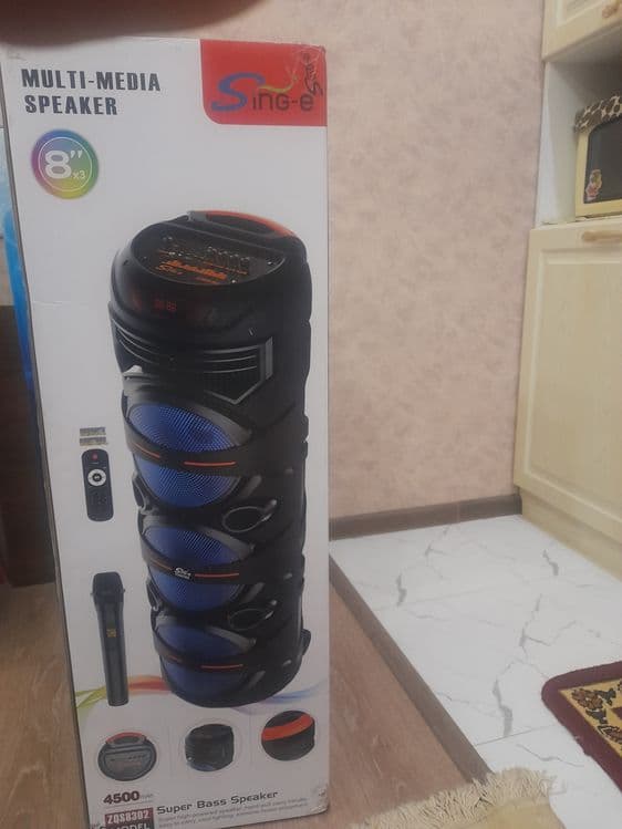 АКСИЯ. Срочно  продаются  новый  большой музыкальный калонка  .. — 2