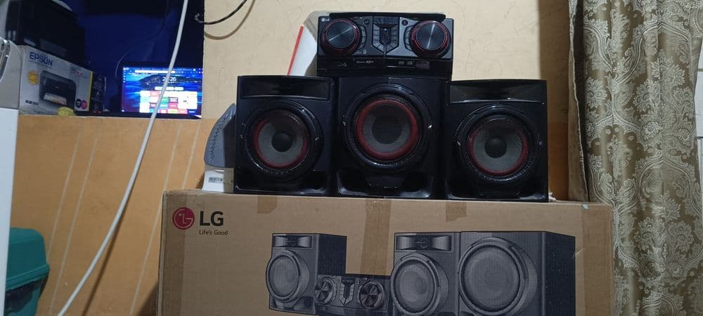 ХBOOM LG . Lifes GOOD  CJ45 .720 RMS — 8