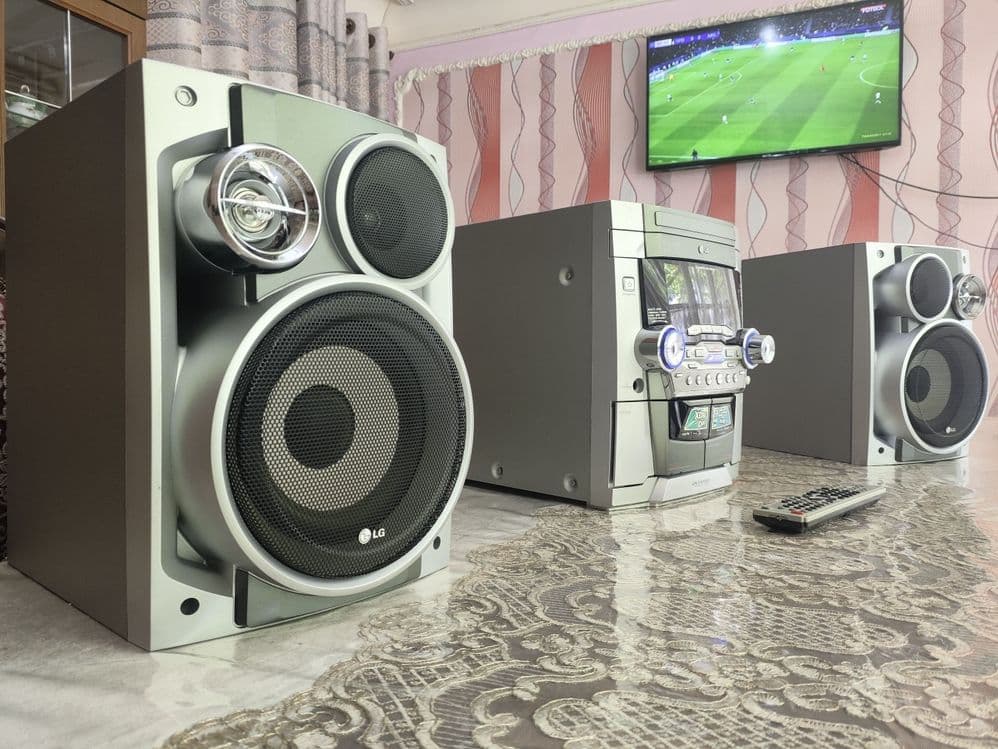 Orginal LG muzikalniy sentr sotiladi — 10