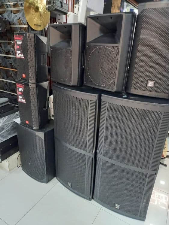 Акустика микшеры усилители Yamaha Behringer Dynacord. — 5