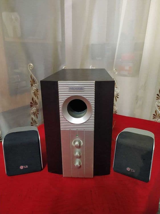 Два (иккита) сабвуфера -  Microlab M-890 и Defender Blaze 30 — 7