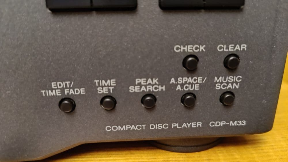 СД проигрыватель Sony cdp-m33 — 4