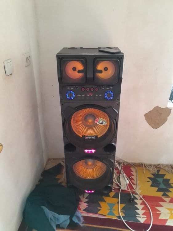 Narxi 3.00000som — 2
