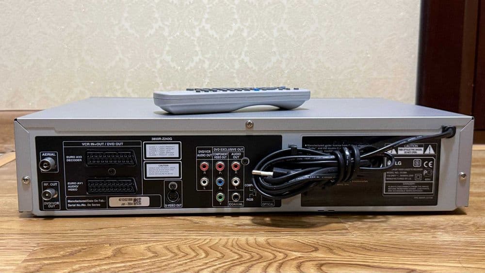 Видеомагнитофон & DVD LG 6-Head Hi-Fi Stereo! Made In Korea! [Новый] — 6