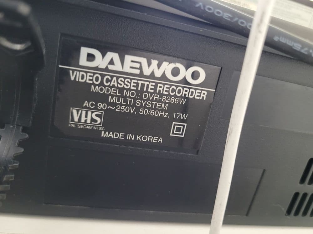 Видеомагнитофон Daewoo DVR-8286W titanium — 6