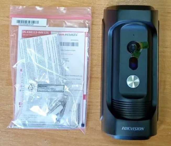 Damafon Hikvision DS-KB8113-IME1 — 1