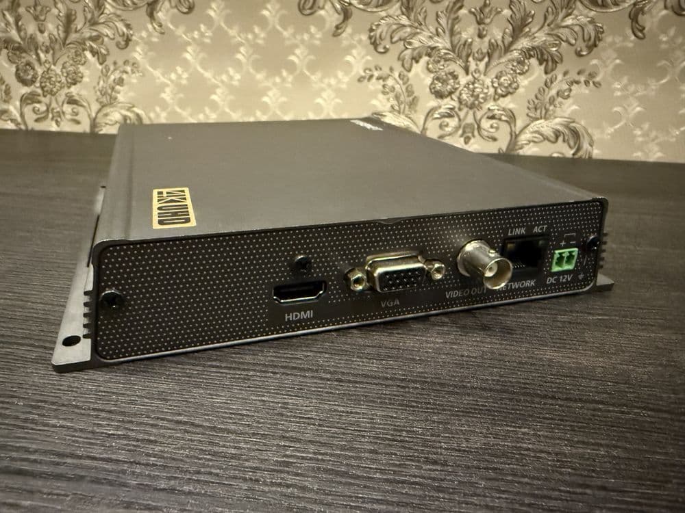* WISENET 4K UltraHD NVR для видео наблюдения на 64 камеры! — 2