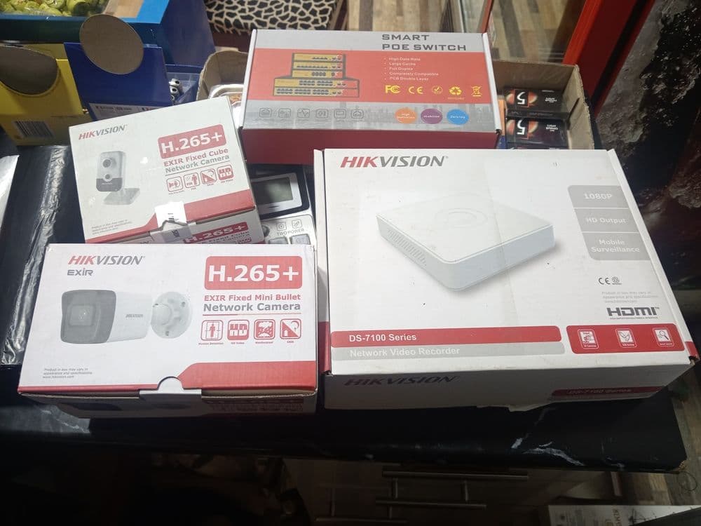 HIKVISION  Видео наблюдения комплекта — 1
