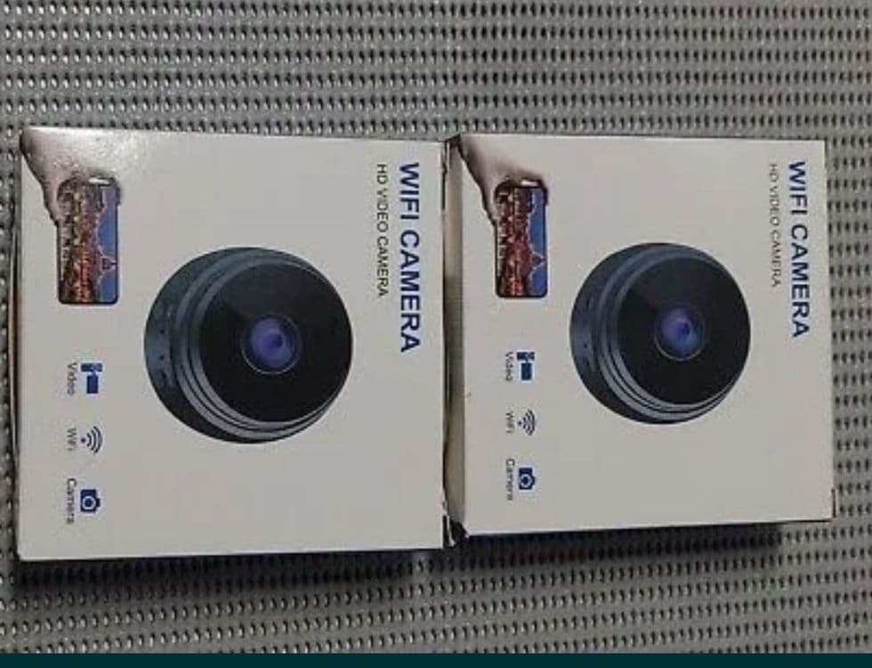 Мини беспроводная камера Wifi HD 1080P Домашняя камера безопасности

1 — 9