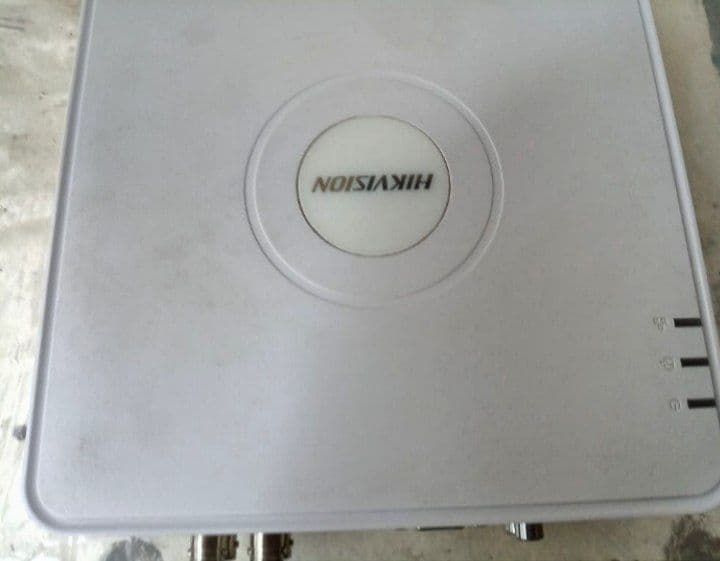 ДВР сотилад 4-тали HIKVISON  DVR 500 gb — 2