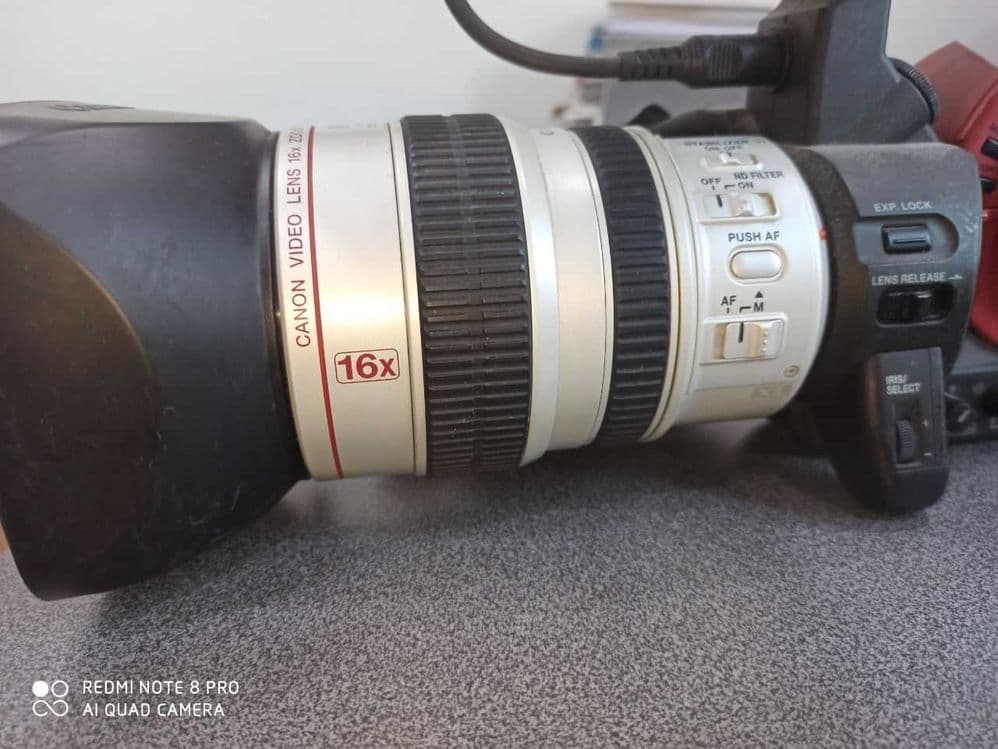 Продается видеокамера Canon 1 XLs с объективом 5,5 -88 мм. — 2