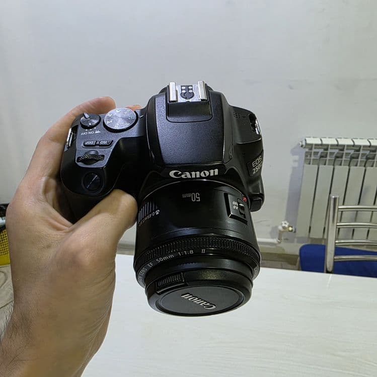 Canon eos 250d videokamera — 3
