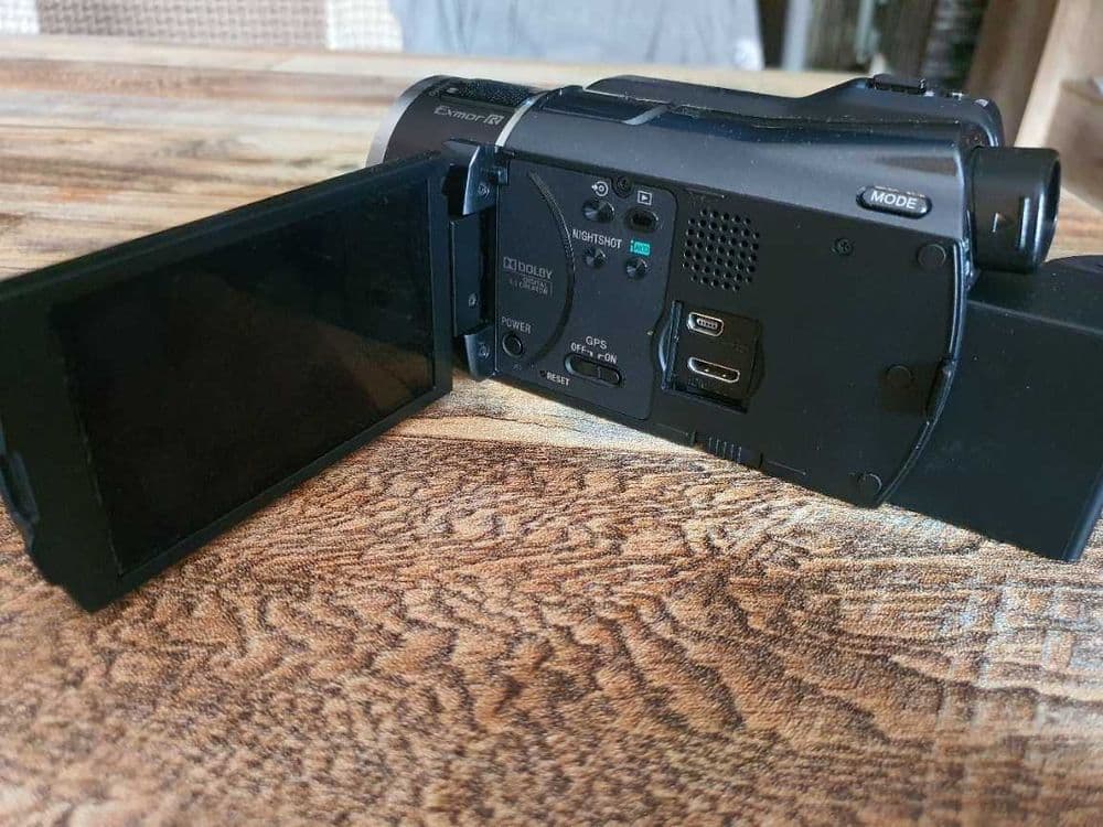 Продаеться  видеокамера sony hdr-XR550 — 11