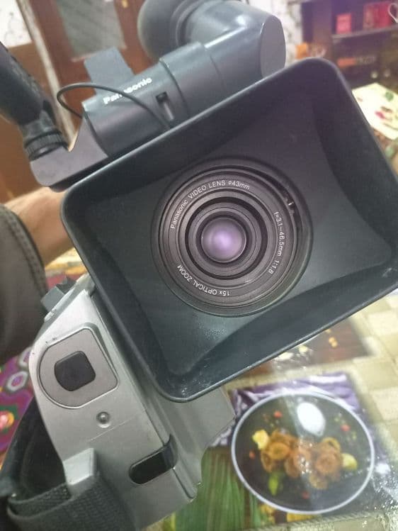 Видеокамера Panasonic — 8