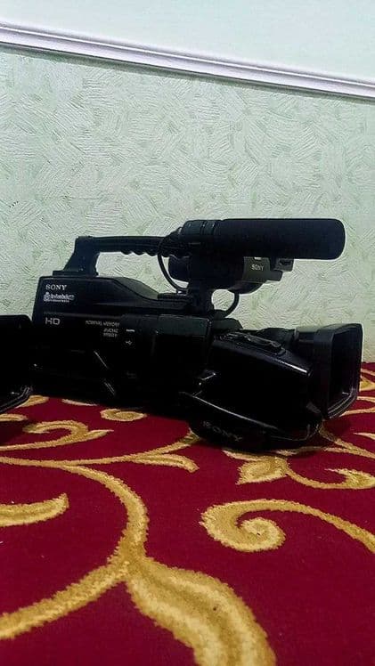Sony HXR-MC1500P — 2