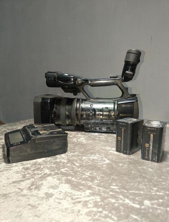 SONY HXR-NX3 nxcam — 5
