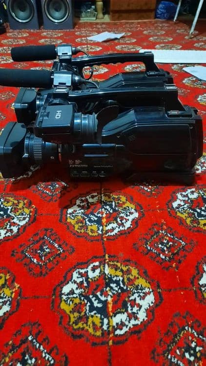 Sony 1500 ikkita — 13