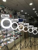 Скидка Кольцевая лампа RGB до 54 см со штативом + пульт