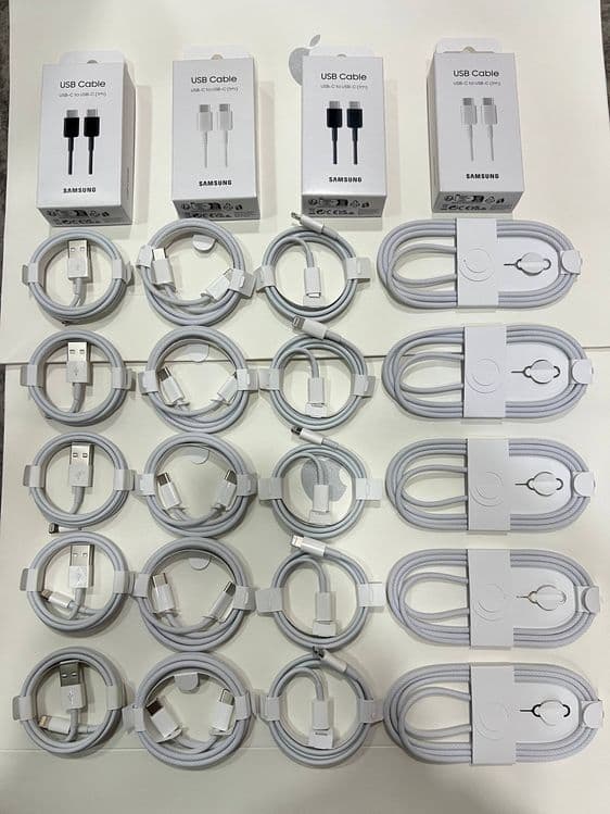 Iphone cabel  org  100% — 2