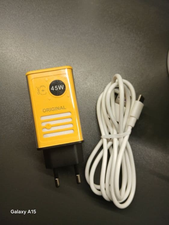 Samsung zaryadlovchi — 1